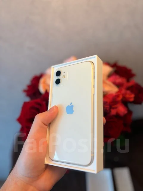 Apple iPhone 11. �/�, 64 ��, �����, 3G, 4G LTE ����
