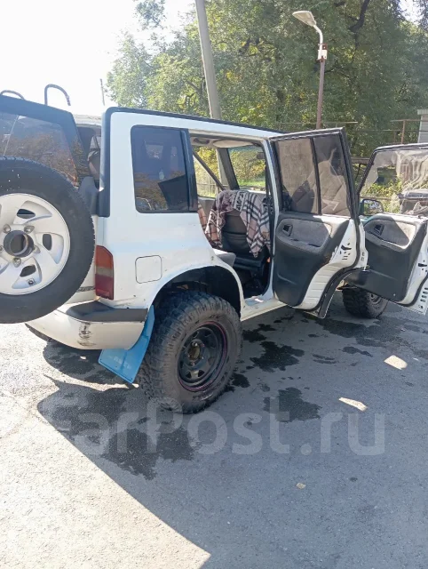 Suzuki Escudo. �������, 4wd, 1.6, ������ ����