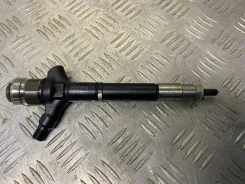 �������� Toyota Land Cruiser 200 (2008-2021) 2010 2367051030 4.5 D 1Vdftv 2367051030 ����