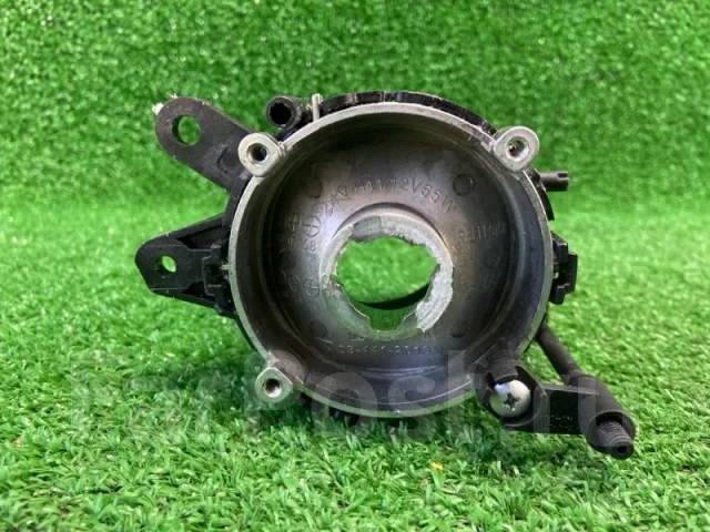 ���� ��������������� Audi A4 4412018LUQ 8E2, ����� 4412018LUQ ����