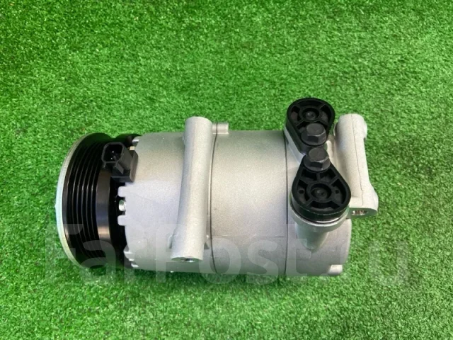 ���������� ������������ Ford Focus 1333042 CA5 1333042 ����