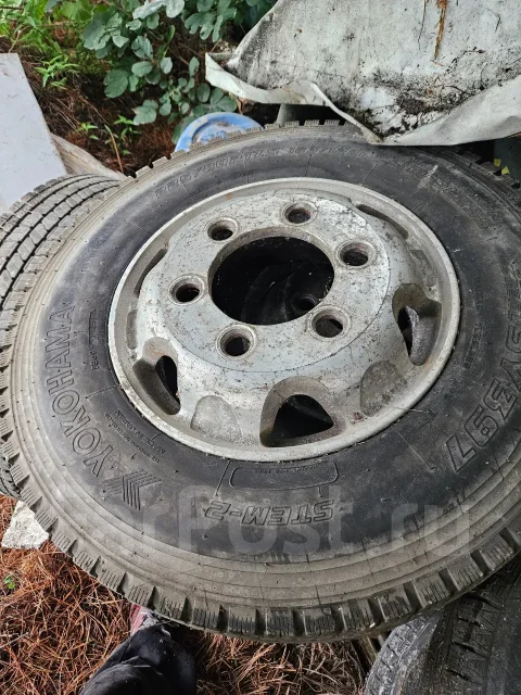 Yokohama. x17.5", 6x222.25, �� 164���. ����