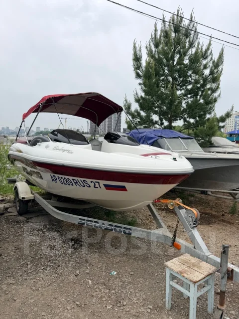BRP Sea-Doo Challenger. 2002 ���, ����� 5,5��., ��������� ������������, 240��.�., ������ ����
