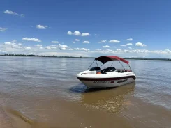 BRP Sea-Doo Challenger. 2002 ���, ����� 5,5��., ��������� ������������, 240��.�., ������ ����