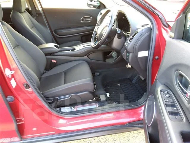 Honda Vezel. ��������, ��������, 1.0 (135��.�.), ������, 72����. �� ����