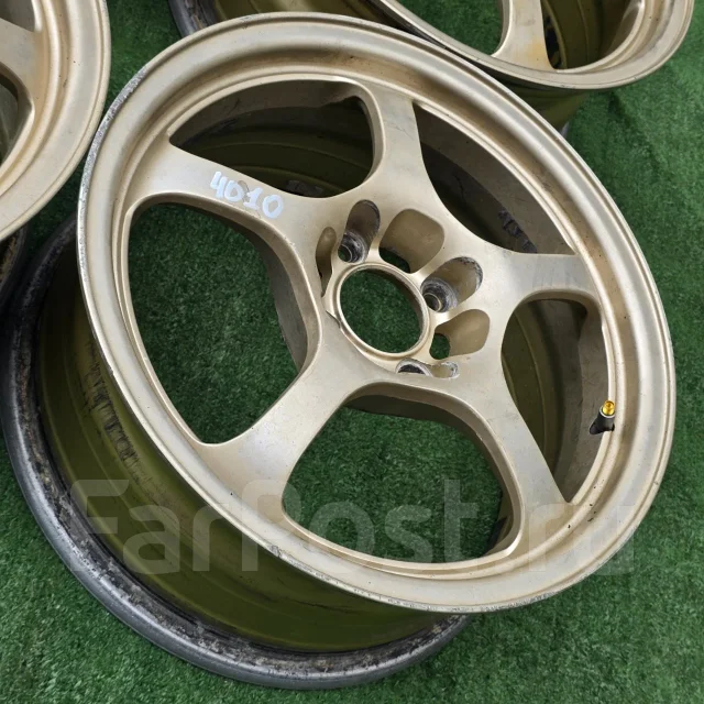 RAYS Gram Lights 57C. 6.5x15", 4x100, ET40, �� 73���. ����