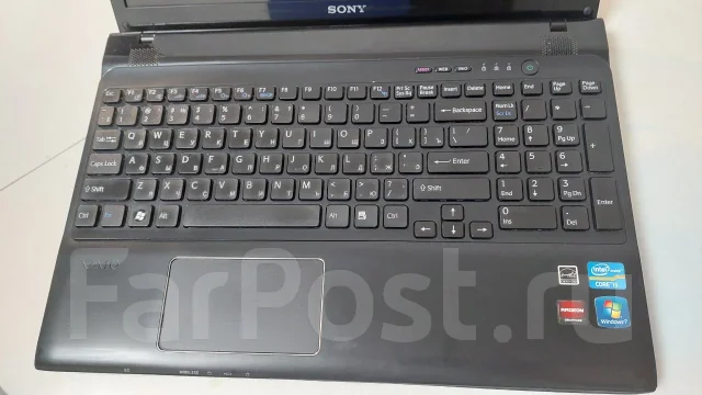 Sony VAIO SVE. 15.6", 2,5����, ��� 4 ��, ���� 320���, WiFi: 1, Bluetooth: 1, ����������� �� 4��. ����