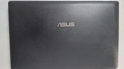 Asus K54C. 15.6", 2,3����, ��� 4 ��, ���� 1���, WiFi: 1, Bluetooth: 1, ����������� �� 1��. ����
