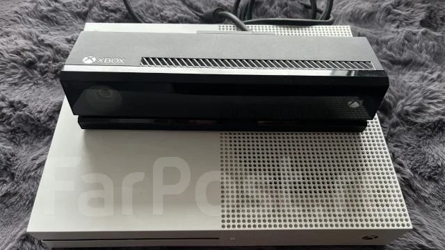 Microsoft Xbox One S ����