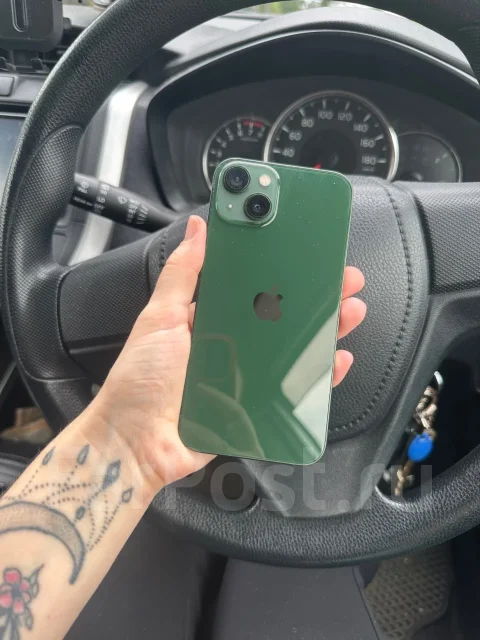 Apple iPhone 13. �/�, 128 ��, �������, 3G, 4G LTE, 5G, ������� �������, ������������ ������� ����