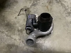 ������� Volkswagen Touareg 059145722R 059145722R ����