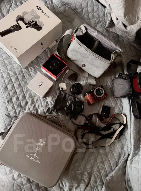 Sony Alpha ZV-E-10 ����