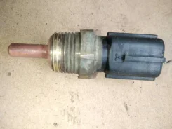 ������ ����������� Mitsubishi Galant 1995 1308A012 E52A 4G93 1308A012 ����