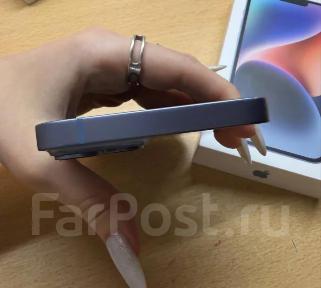 Apple iPhone 14. �/�, 128 ��, �����, eSIM ����