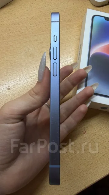 Apple iPhone 14. �/�, 128 ��, �����, eSIM ����