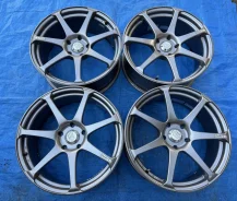 AVS Model T7