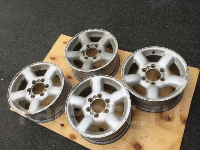 Isuzu. x16" ����