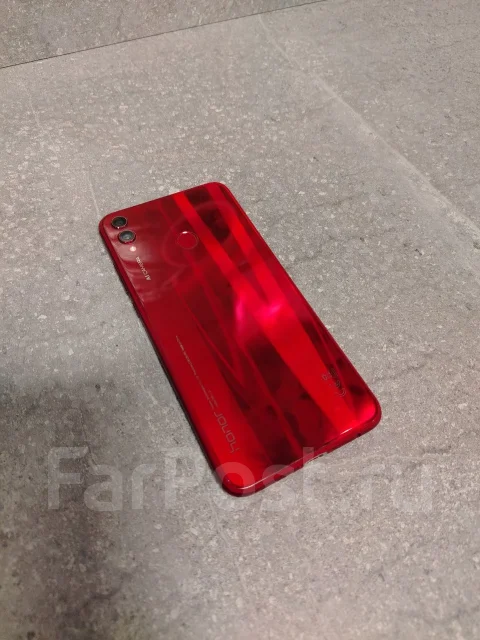 Honor 8C. �/�, 32 ��, �������, 4G LTE ����