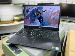 Dell. 15.6", 4,1����, ��� 16 ��, ���� 256���, WiFi: 1, Bluetooth: 1 ����
