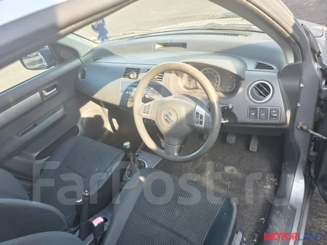 ��������� Suzuki Swift 2003-2011 21441496 3140084E01 ����