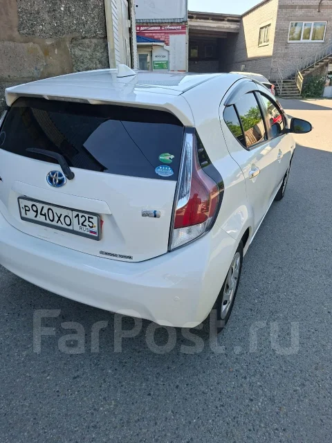 Toyota Aqua. NHP10 ����