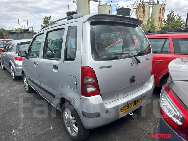 ������� Suzuki Wagon R Plus 2000-2008 21428024 3110083E00 ����