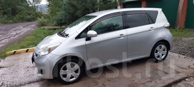 Toyota Ractis. ��������, ��������, 1.3 (95��.�.), ������, 130 000����. �� ����