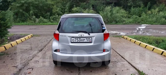 Toyota Ractis. ��������, ��������, 1.3 (95��.�.), ������, 130 000����. �� ����