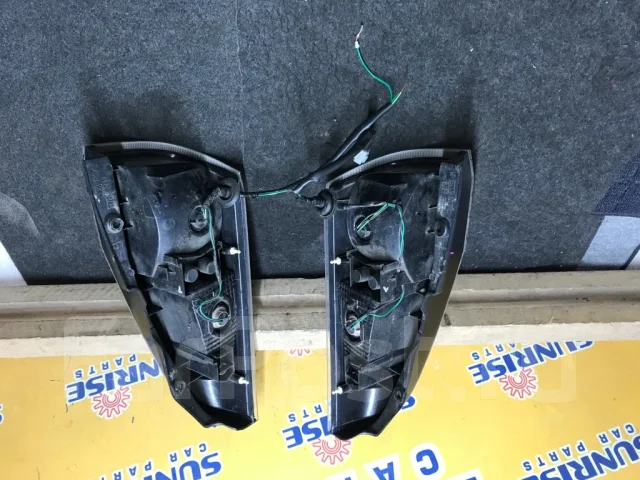 ���� Nissan Serena 4881 ����