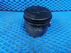 ������� Toyota Sprinter 131016414001 CE100 2C 131016414001 ����