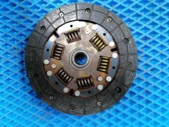 ������� ��������� Nissan Sunny 3021058C06 FB14 GA15 3021058C06 ����