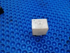 ���� Ford Mondeo 2003 F57B14B192AA GE D5BA F57B14B192AA ����