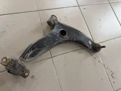 ������ ����� Mitsubishi Carisma MR911569, �������� ������ MR911569 ����