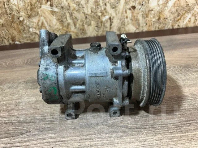 ���������� ������������ renault clio 7700273801 7700273801 ����