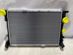 �������� ���������� Mercedes-Benz CLS 126133 126133 ����