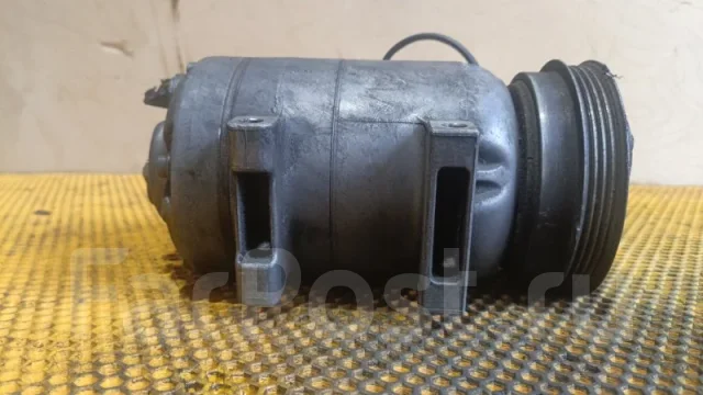 ���������� ������������ Audi A6 8D0260805D C4 8D0260805D ����