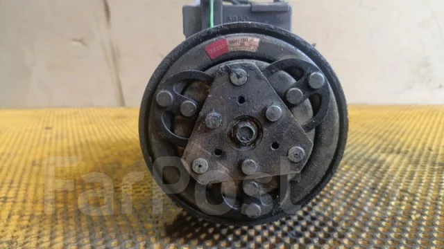 ���������� ������������ Audi A6 8D0260805D C4 8D0260805D ����