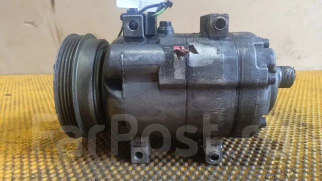 ���������� ������������ Audi A6 8D0260805D C4 8D0260805D ����