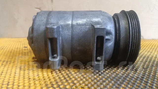 ���������� ������������ Audi A6 8D0260805D C4 8D0260805D ����