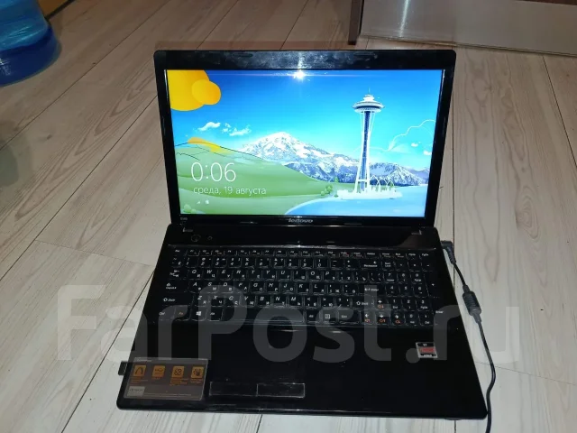 Lenovo G585. 15.6", 1,4����, ��� 2048 ��, ���� 250���, WiFi: 1, Bluetooth: 1 ����