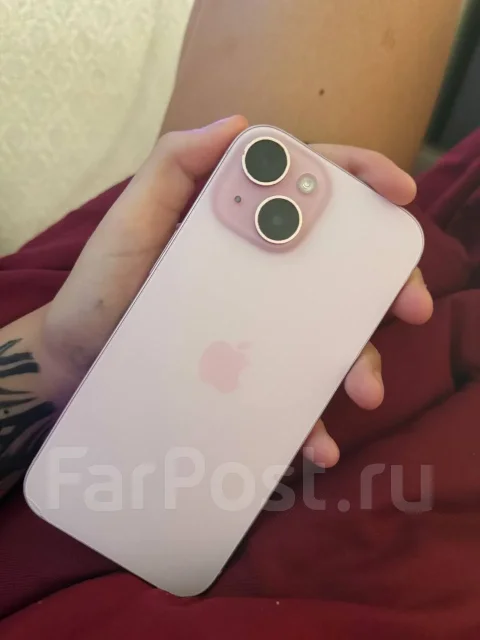 Apple iPhone 15. �/�, 256 ��, �������, 4G LTE, 5G, eSIM, ������� �������, ������������ ������� ����