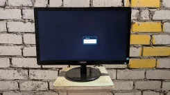 Philips. 21.5", ���������� �� (LCD, LED, QLED) ����