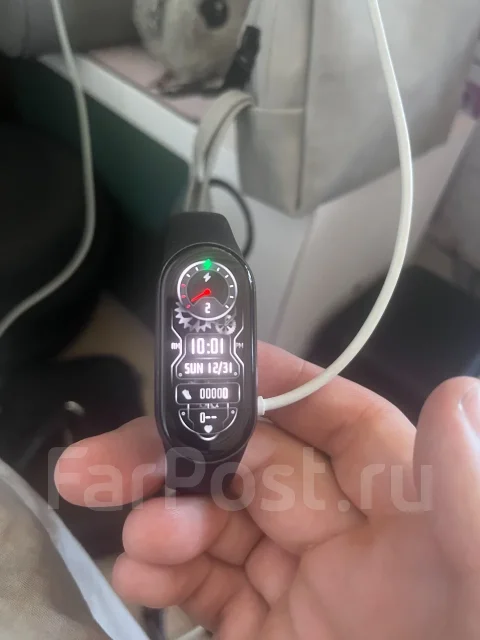 Xiaomi Smart Band 9 ����