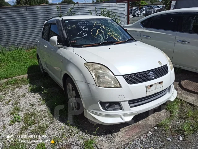 Suzuki Swift. ZC71S, K12B ����