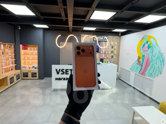 Apple iPhone 17 Pro. �����, 256 ��, ���������, 4G LTE, Dual-SIM, eSIM ����