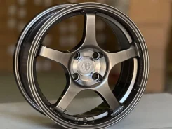 Advan. 7.0x15", 4x100, ET35, �� 73,1���. ����