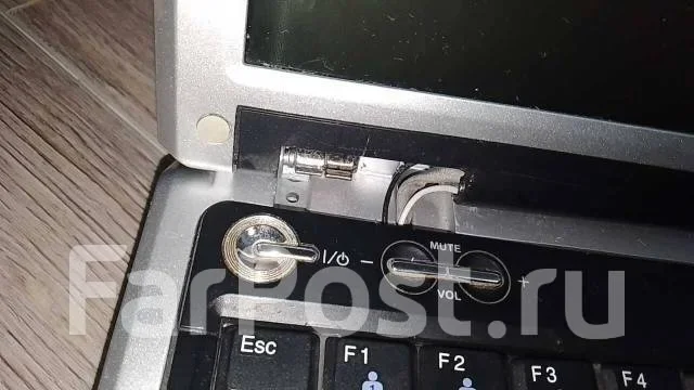 LG LS50. 15", 1,5����, ��� 256 �� � ������, ���� 20���, WiFi: 1, ����������� �� 2��. ����
