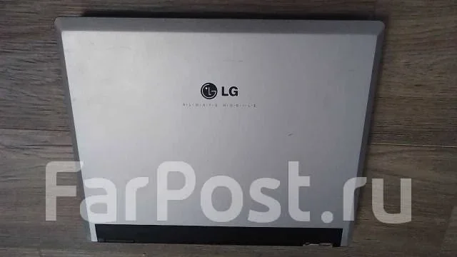 LG LS50. 15", 1,5����, ��� 256 �� � ������, ���� 20���, WiFi: 1, ����������� �� 2��. ����