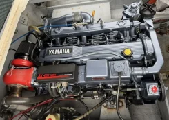 Yamaha. 230��.�., 4-�������, ���������, ���� X (635 ��), 2002 ��� ����