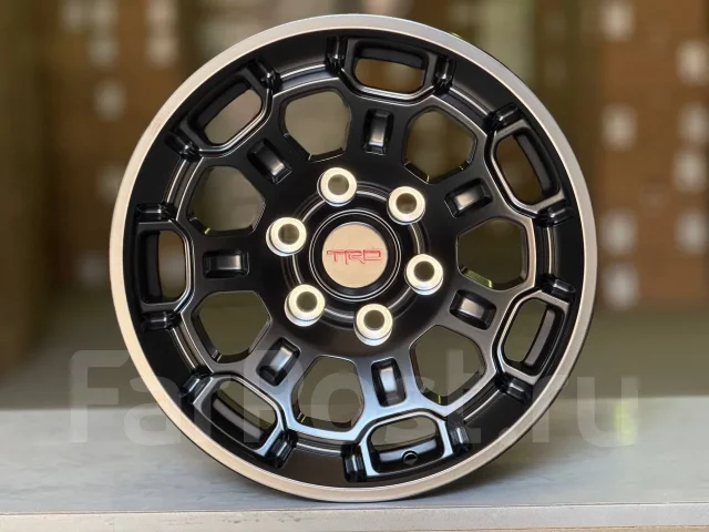 Fuel Off-Road Charger. 8.0x17", 6x139.7, ET5, �� 106,1���. ����